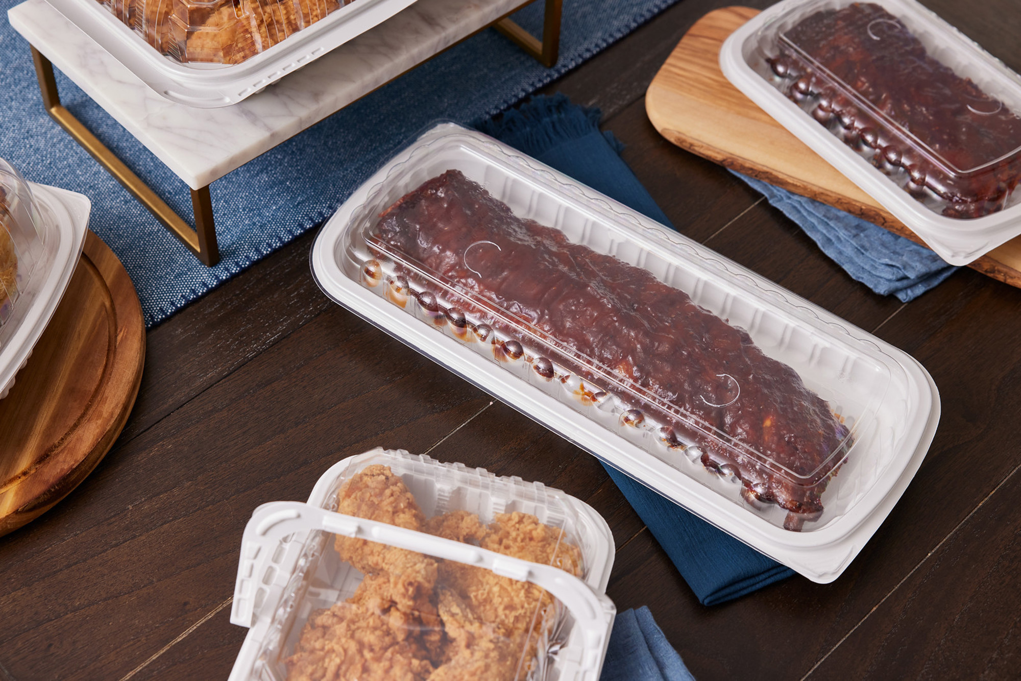 クマちゃん　container 16.6 x 7.3 x 2.3