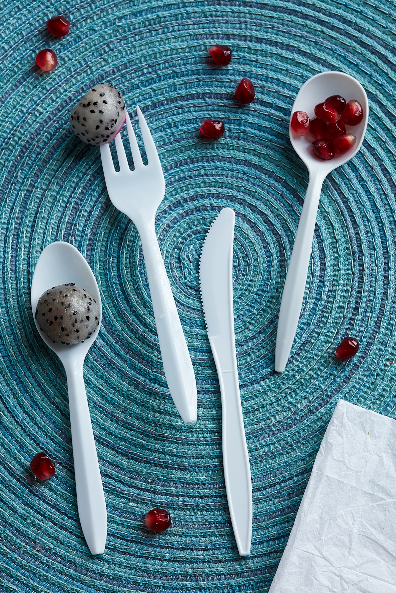 Fieldware® Medium Weight Plastic Soup Spoon | Pactiv Evergreen