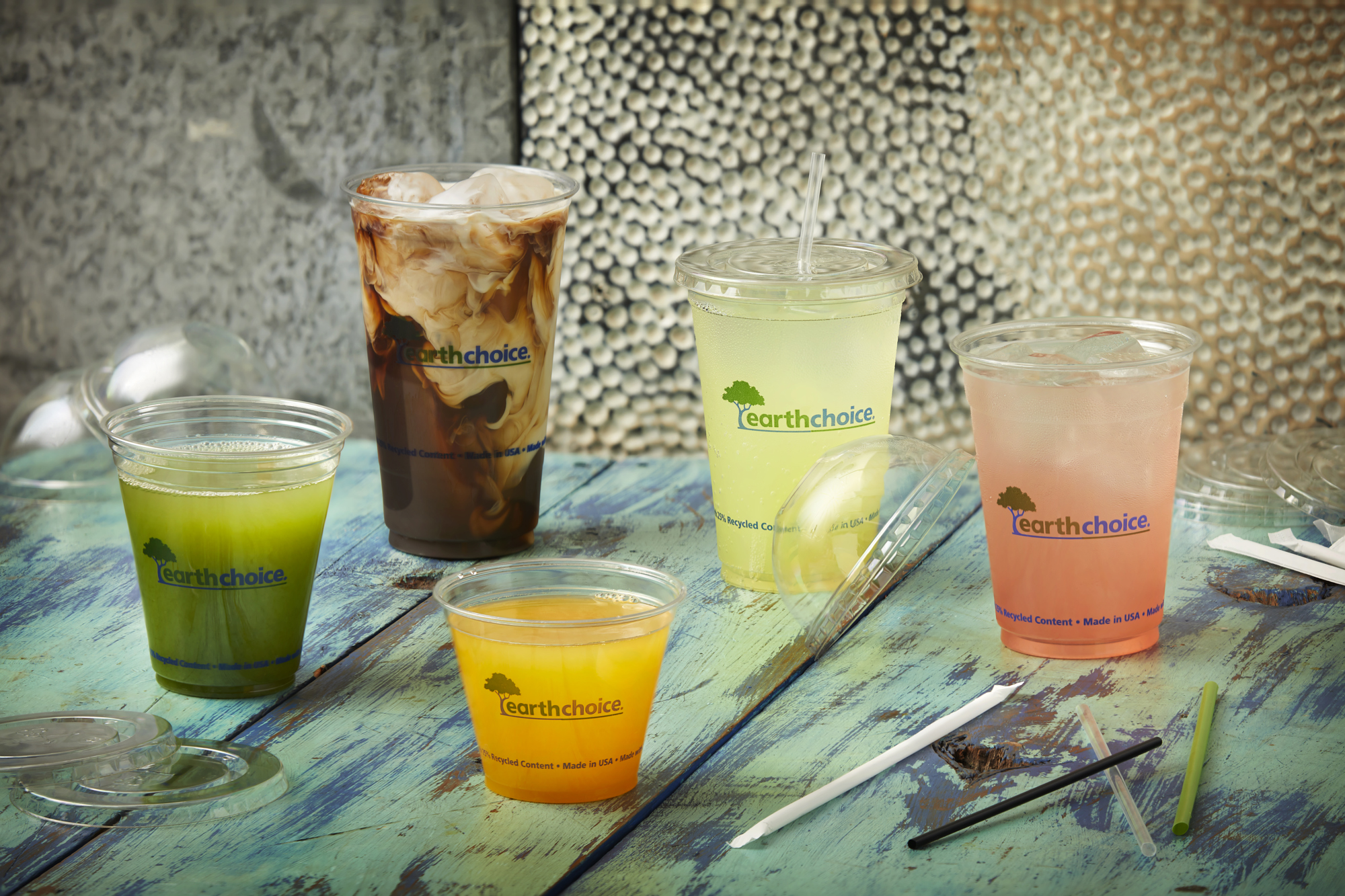 Recycled Plastic Flat Lid with Straw Slot for 12-14 oz. RPET